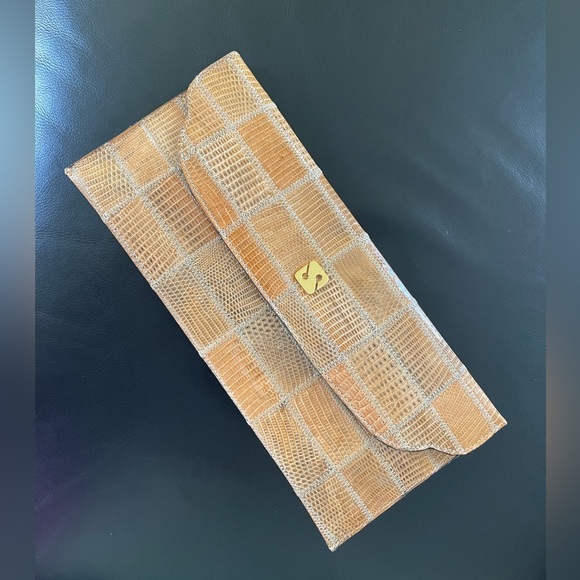 VINTAGE SANES BROWN SNAKESKIN SHOULDER CLUTCH BAG HANDBAG
CHAIN STRAP - Picture 5 of 9